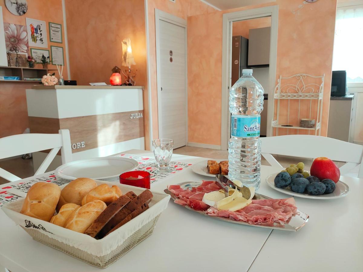 B&B Fiore Ganfardine ภายนอก รูปภาพ