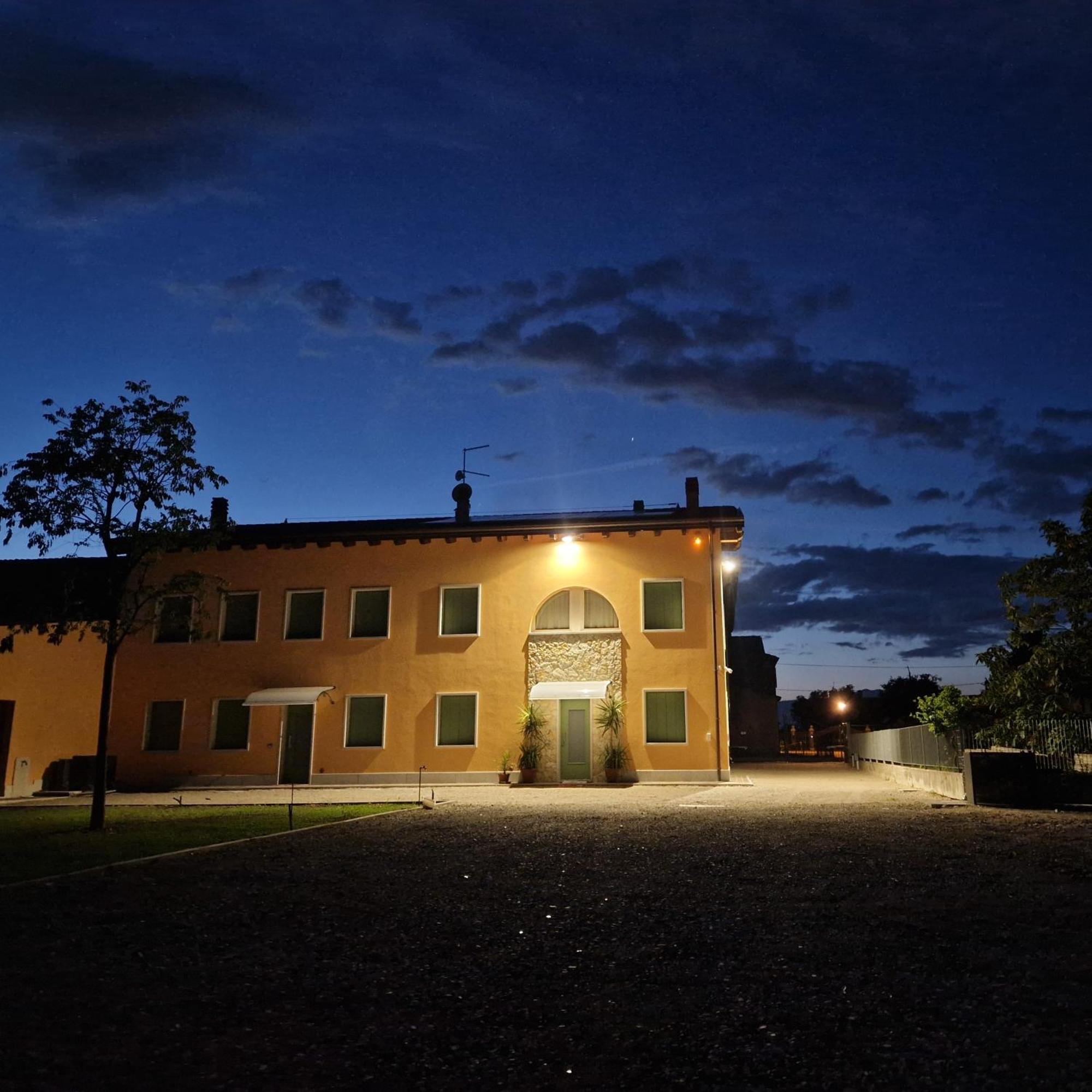 B&B Fiore Ganfardine ภายนอก รูปภาพ